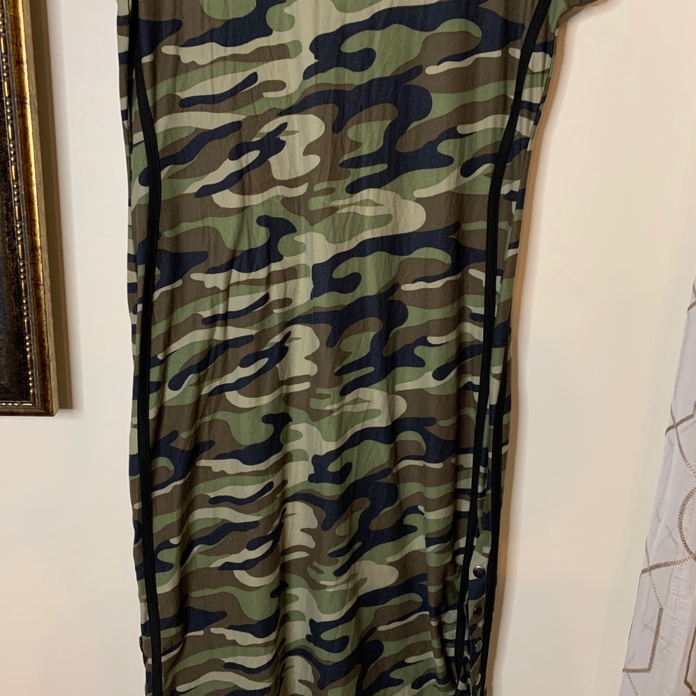 Women’s No Boundaries Green Camouflage Dress, Size XXXL - Picture 7 of 10